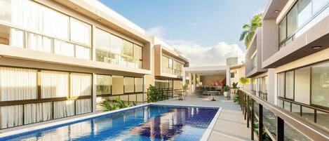 Basic Apartment | Pool