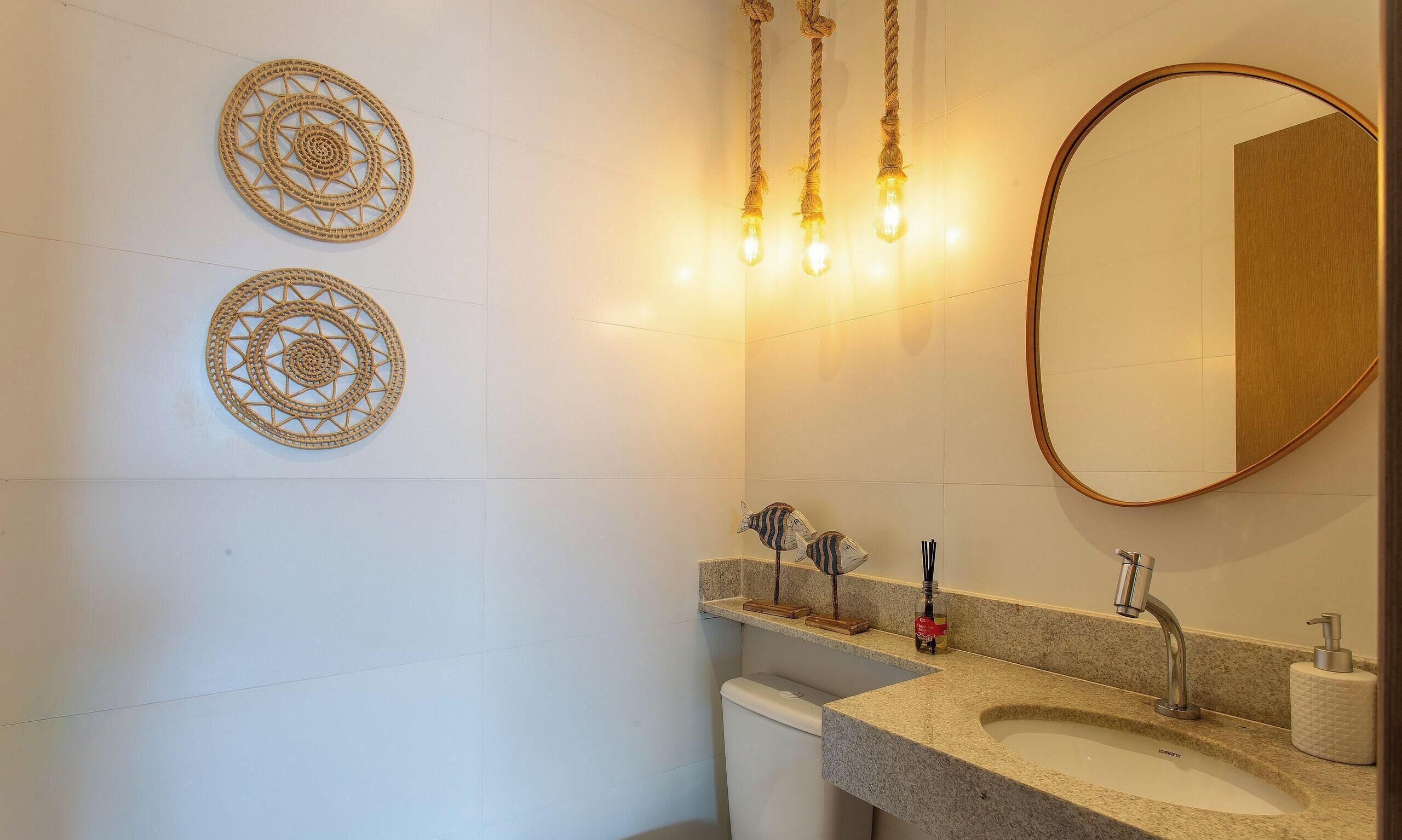 Basic Apartment | Bathroom