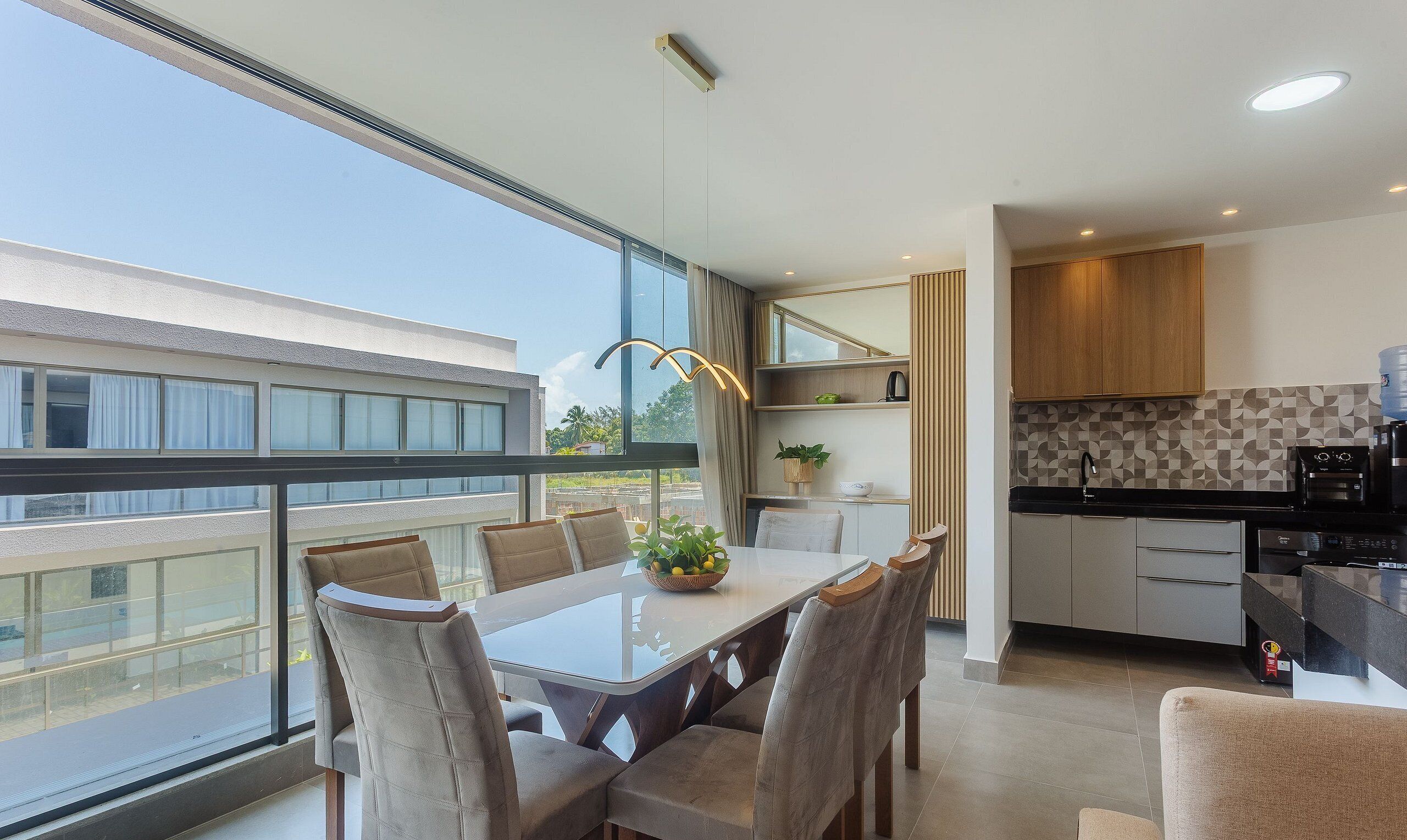 Basic Apartment | Dining