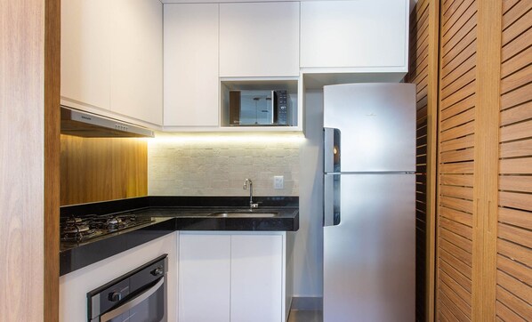 Basic Apartment | Private kitchen
