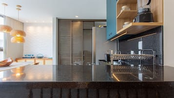 Basic Apartment | Private kitchen