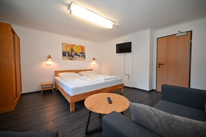 Studio | 2 bedrooms