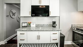 Microwave, oven, stovetop, dishwasher