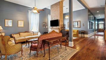 Televisión y oficina