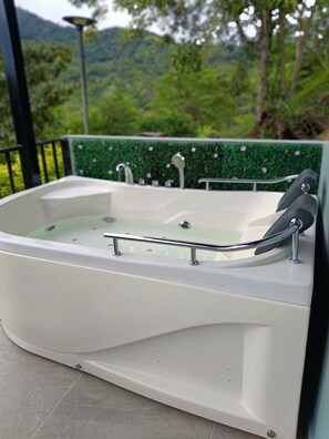 Außen-Whirlpool
