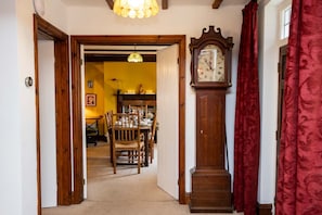 6 habitaciones y acceso a internet
