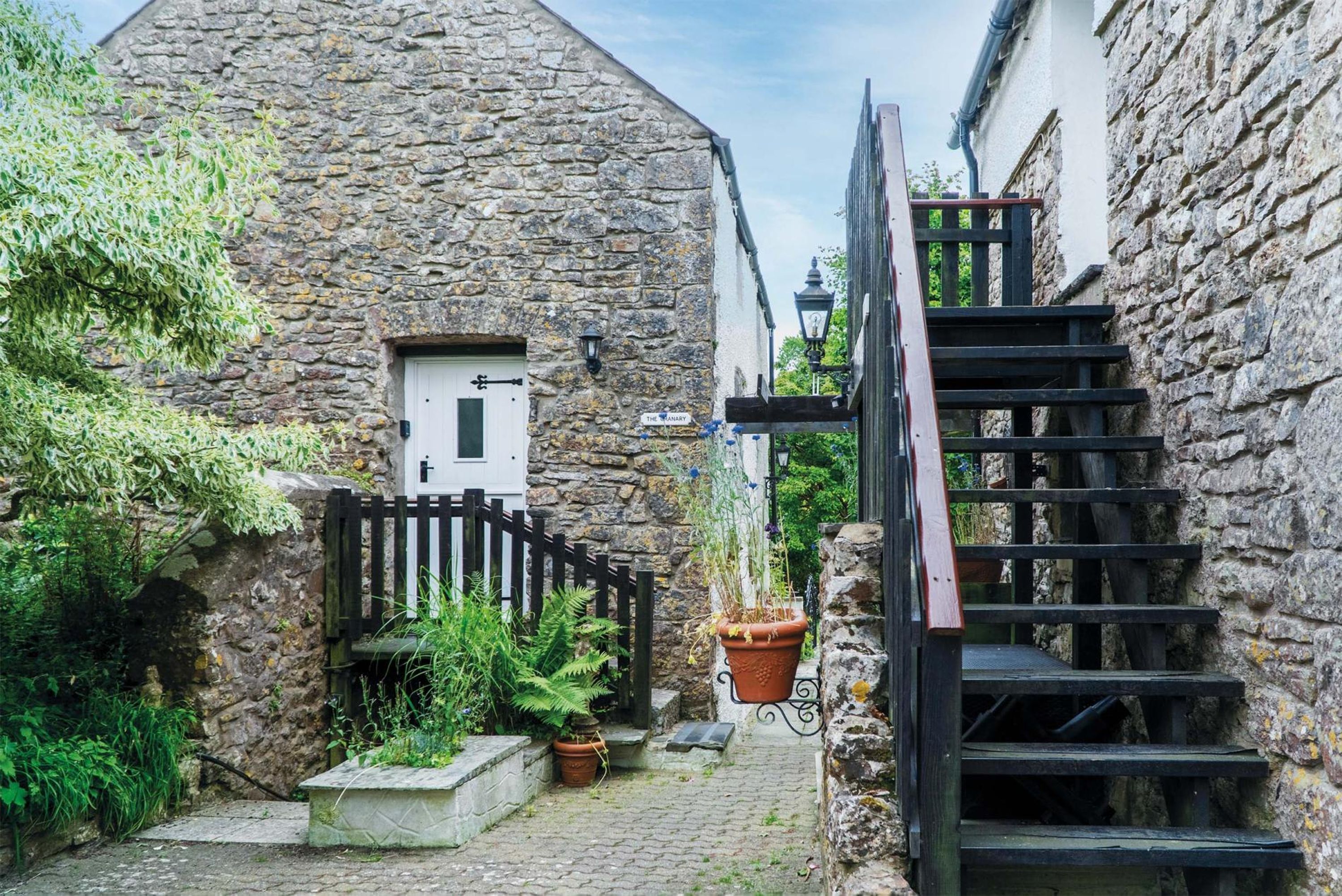 House | 6 bedrooms, Internet