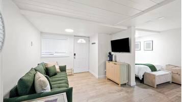 Fer et planche Ă repasser, Wi-Fi, draps fournis