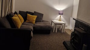 Living area - Delightful 1-bedroom apartment in Kill (Kill)