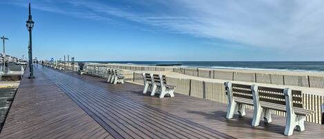 Beach nearby, beach towels