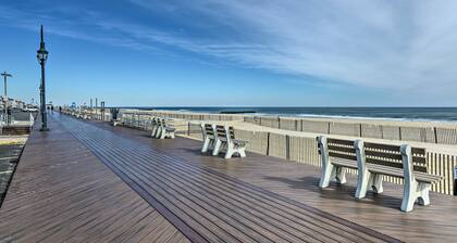 ‘The 1818’ - Quick walk to 20th Ave Beach!