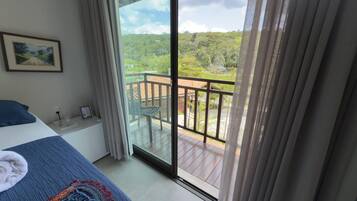 ๋๋ญ์ค ๋๋ธ๋ฃธ