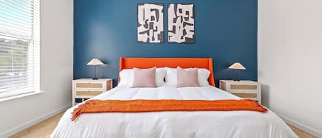 1 bedroom, desk, iron/ironing board, WiFi