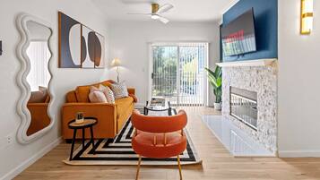 TV, fireplace, offices