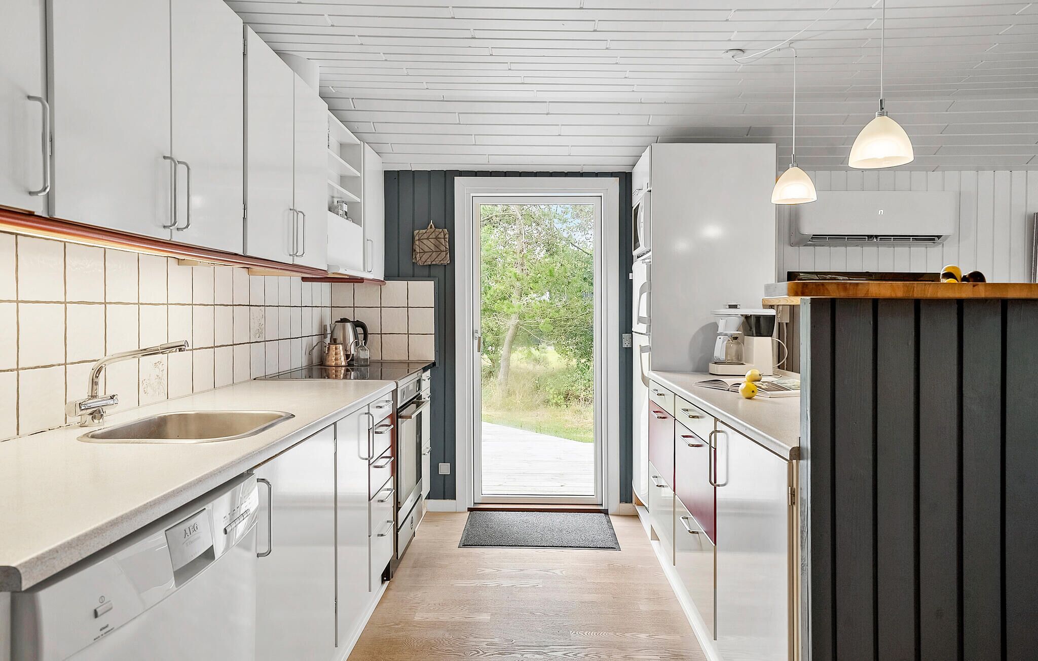 Kühlschrank, Herdplatte, Geschirrspüler