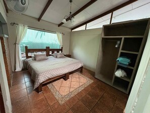 3 Schlafzimmer, kostenloses WLAN, Bettwäsche