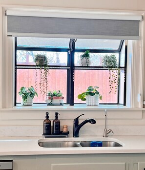 Interior - La Casa Grande – Spacious Retreat for Families & Groups (Yuma)