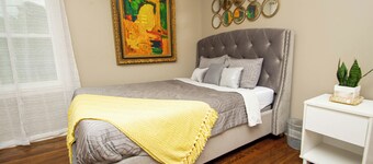 Soothing 3-bedroom house with AC in charming Little Rock