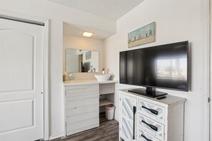 Apartment, Mehrere Betten, Poolzugang, Meerblick (Spanish Trace 243) | Innenbereich