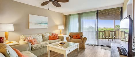 Bloc d'apartaments, diversos llits, banyera d'hidromassatge, vistes a l'oceà (Hibiscus B101) | Sala d'estar