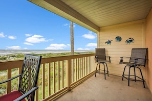 Condo, varias camas, patio, vista al océano (Sea Haven 513) | Áreas de la propiedad