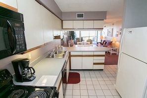 Condo, Multiple Beds, Hot Tub, Ocean View (Hibiscus B201) | Private kitchen | Fridge, microwave, oven, stovetop