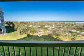Condo, varias camas, hidromasaje, vista al océano (Hibiscus B201) | Áreas de la propiedad