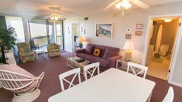 Condo, Multiple Beds, Hot Tub, Ocean View (Hibiscus B201) | Living area