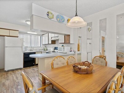 Unwind at St Augustine's Beachfront Oasis