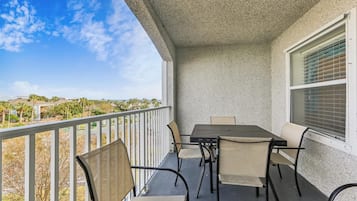 Condo, 2 Queen Beds, Hot Tub, Ocean View (Ocean Gate I304) | View from room