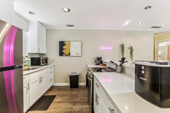 Apartment, Multiple Beds, Balcony, City View (Salt Run II A07) | Private kitchen | Fridge, microwave, oven, stovetop