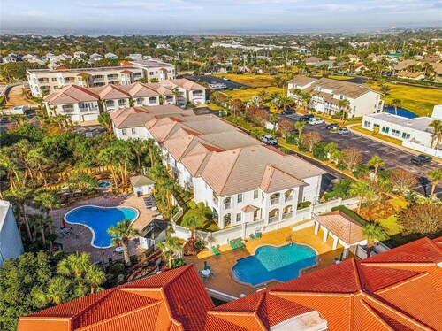 Beachside Bliss: 3BR Coastal Condo w/ Pools & Patio in St. Augustine