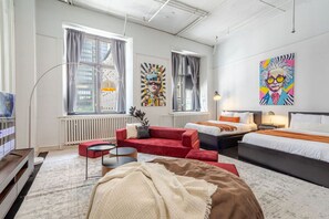 1 habitación, tabla de planchar con plancha, wifi y ropa de cama