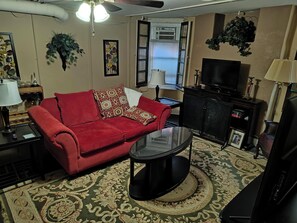 TV