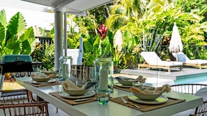Outdoor dining
