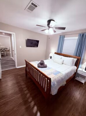 3 habitaciones, escritorio, cuna de viaje y wifi gratis 