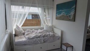2 Schlafzimmer, Schreibtisch, kostenloses WLAN, Bettwäsche