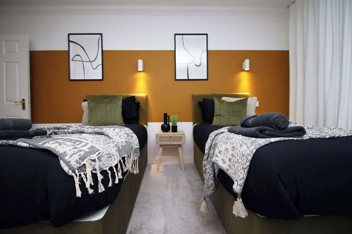 2 slaapkamers, een strijkplank/strijkijzer, wifi, beddengoed