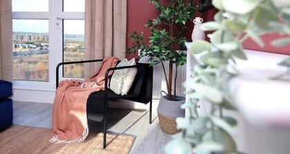 Stylish modern retreat overlooking Poole Quay