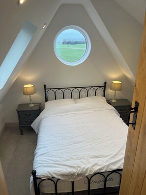 3 habitaciones, wifi gratis y ropa de cama 