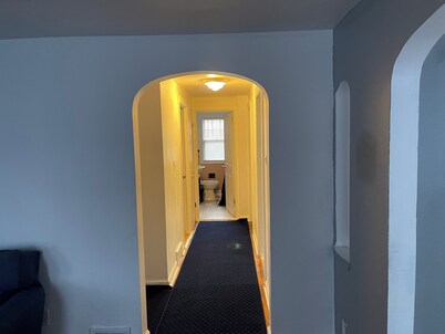 Spacious 4-Bedroom Home Near Buffalo Airport & Downtown 2 Full Baths