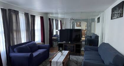Spacious 4-Bedroom Home Near Buffalo Airport & Downtown 2 Full Baths