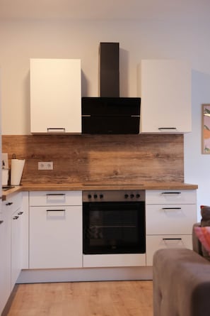 Fridge, oven, stovetop, dishwasher - Time out in a vacation home - Small & Fine (4 guests) (Frittlingen)