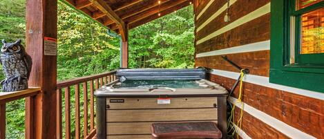 Tina de hidromasaje al aire libre