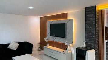 TV connectée, cheminée