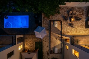 Pool - Downtown B&B. King Balcony Room w/TV. (Sarasota)