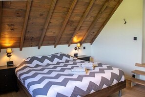 4 bedrooms, WiFi, bed sheets