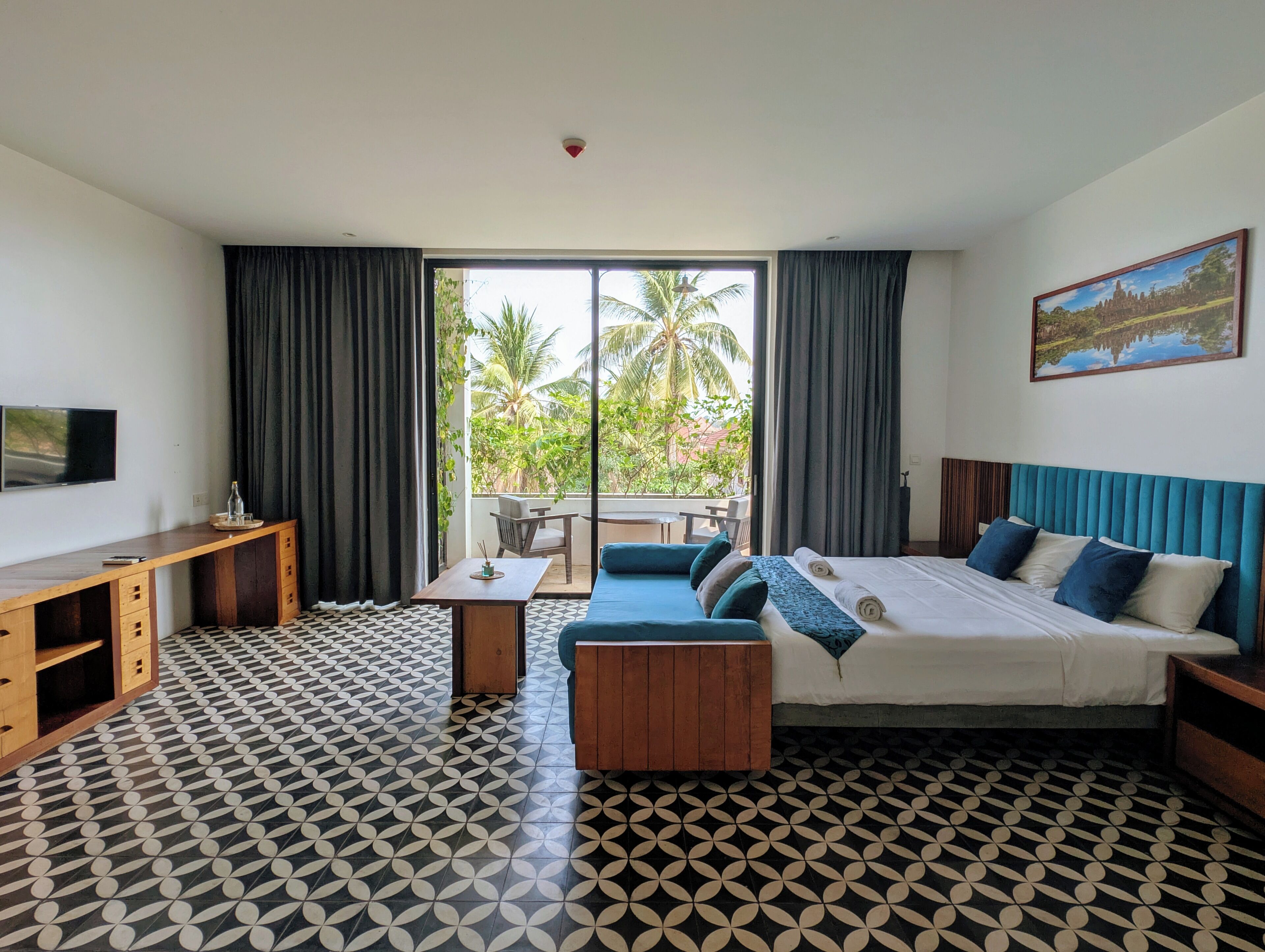 Superior Double Room, Balcony, City View | Memory-foam beds, desk, blackout curtains, iron/ironing board