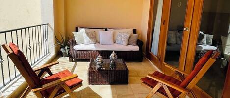 Luxury Apartment, Balcony, Marina View | Balcony