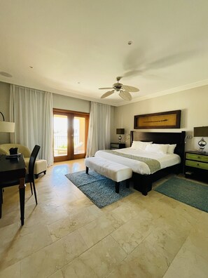 Luxury Apartment, Balcony, Marina View | Free WiFi